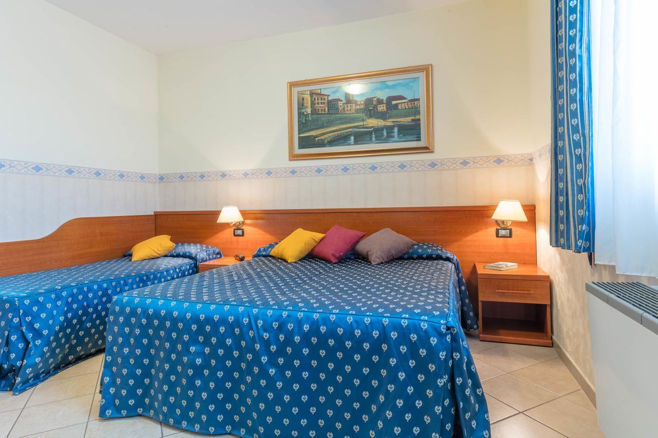 Hotel Traiano Civitavecchia Ngoại thất bức ảnh