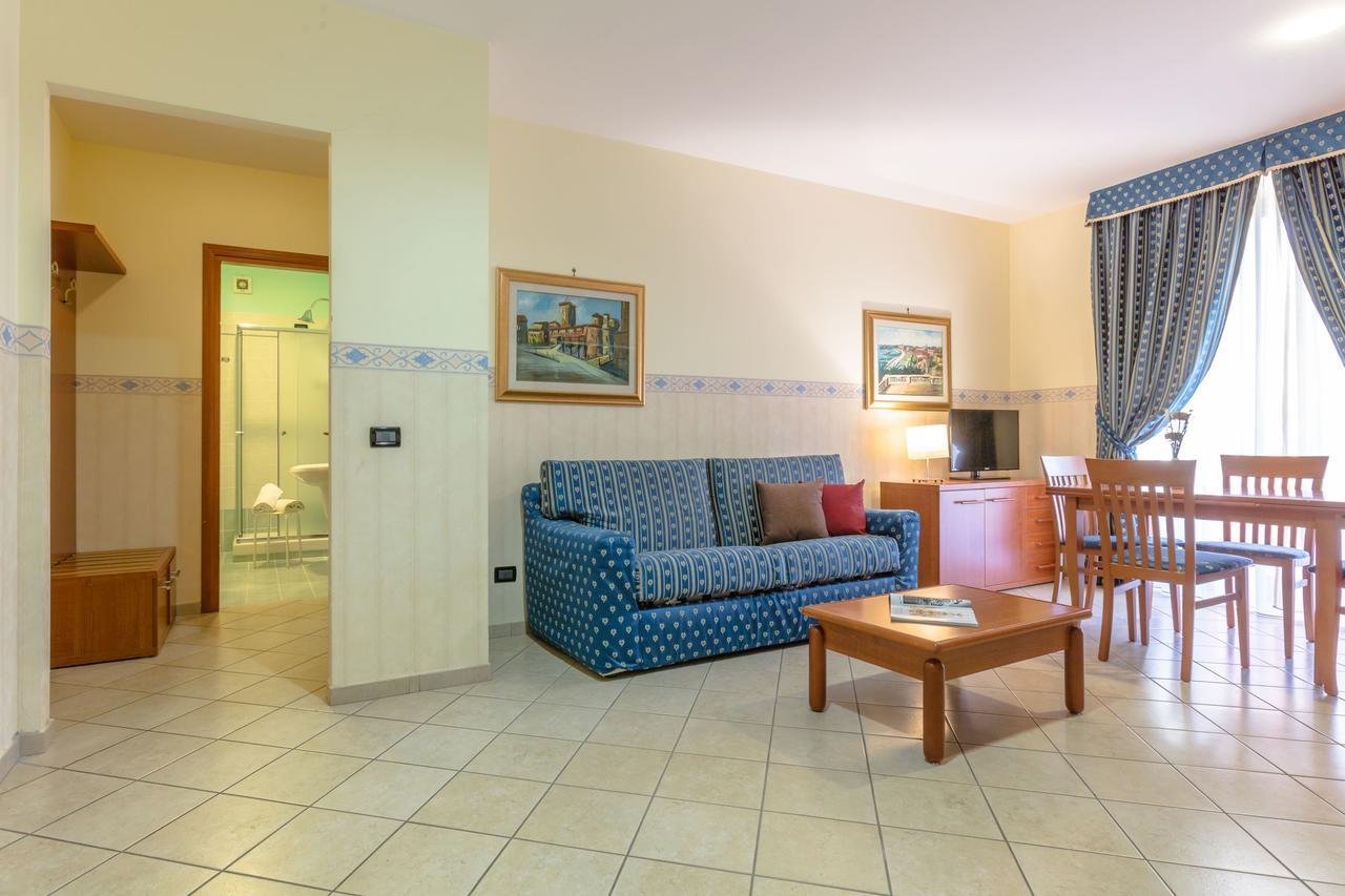 Hotel Traiano Civitavecchia Ngoại thất bức ảnh