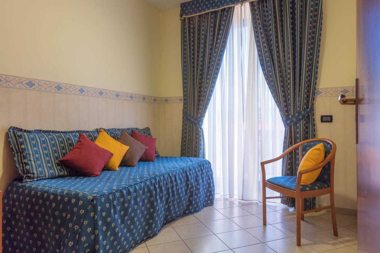 Hotel Traiano Civitavecchia Ngoại thất bức ảnh