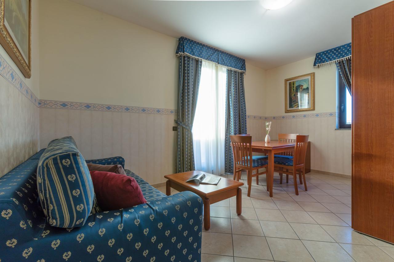 Hotel Traiano Civitavecchia Ngoại thất bức ảnh