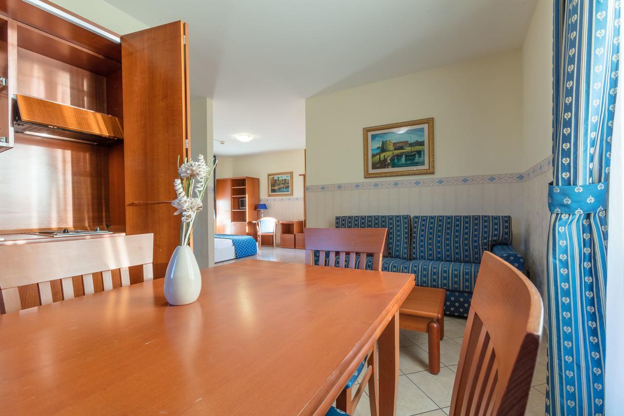 Hotel Traiano Civitavecchia Ngoại thất bức ảnh