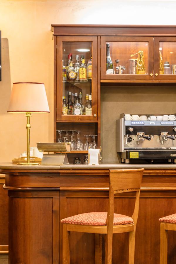 Hotel Traiano Civitavecchia Ngoại thất bức ảnh